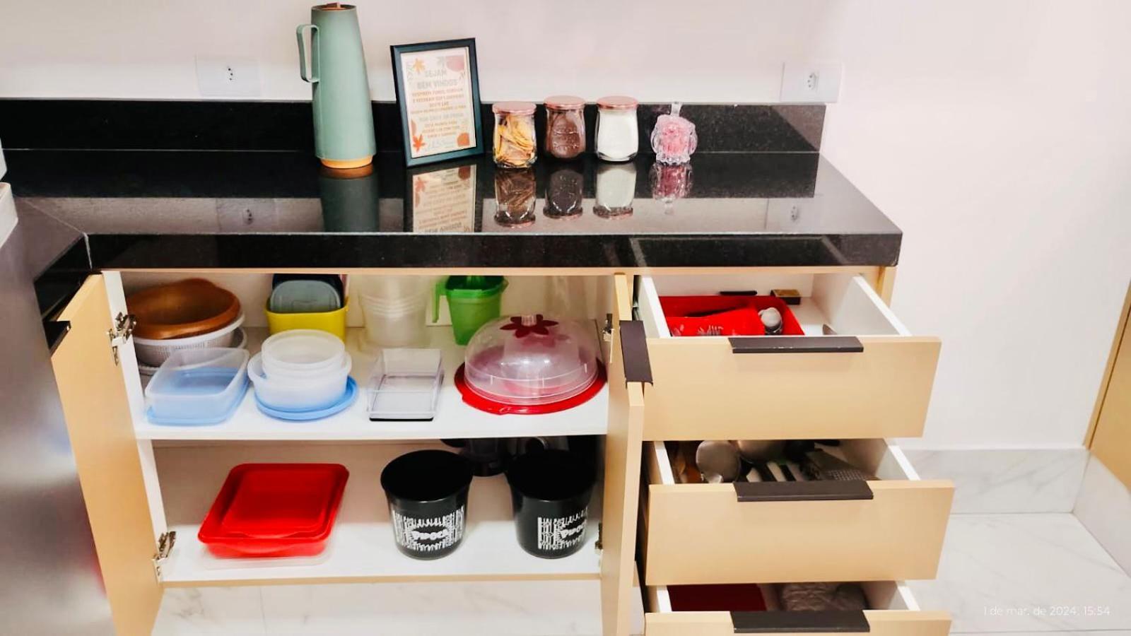 Casa Com Piscina E Hidromassagem Enseada. Сasa de vacaciones